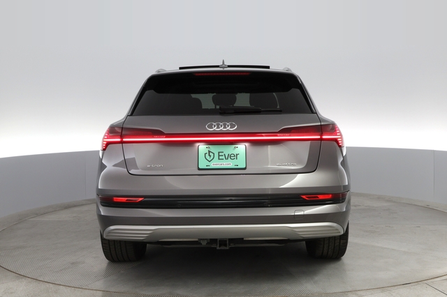 2021 Audi e-tron