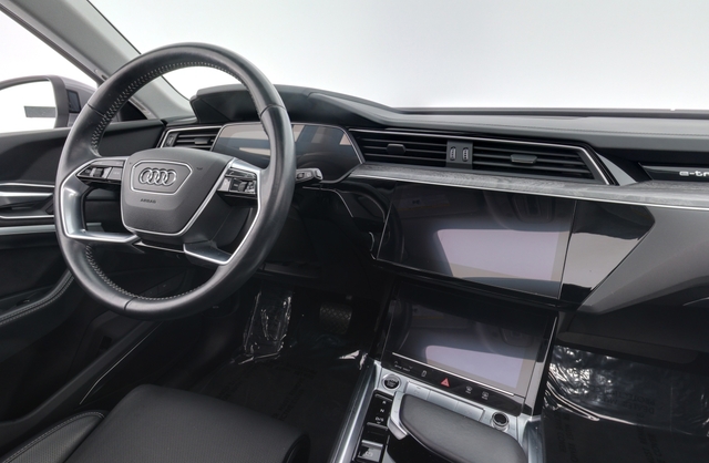 2021 Audi e-tron
