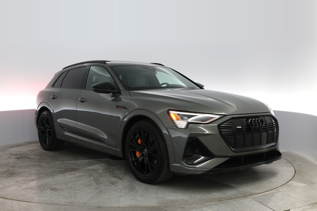 2022 Audi e-tron