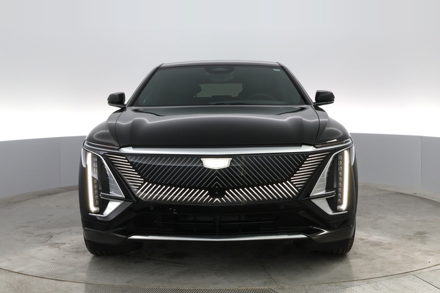 2023 Cadillac LYRIQ
