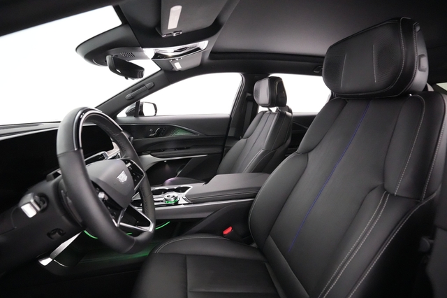 2023 Cadillac LYRIQ