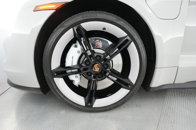 2021 Porsche Taycan