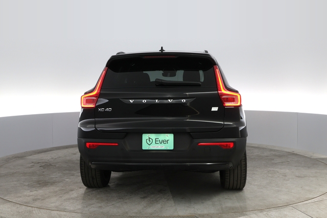 2023 Volvo XC40 Recharge