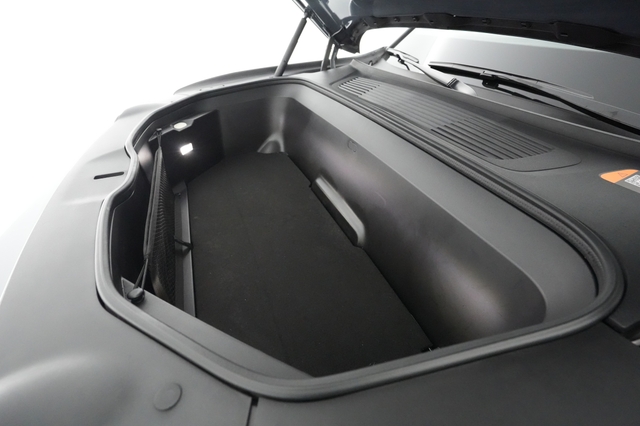 2023 Rivian R1S