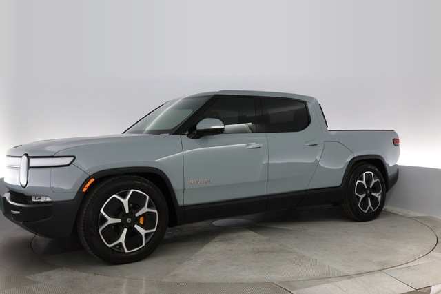 2022 Rivian R1T