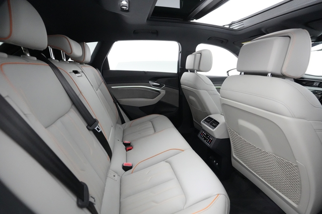 2022 Audi e-tron