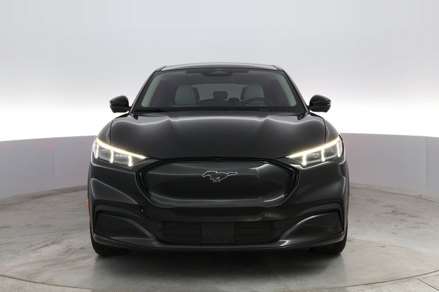 2022 Ford Mustang Mach-E