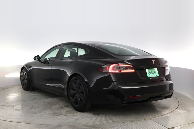 2022 Tesla Model S