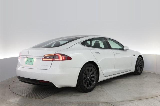 2020 Tesla Model S
