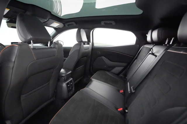 2022 Ford Mustang Mach-E