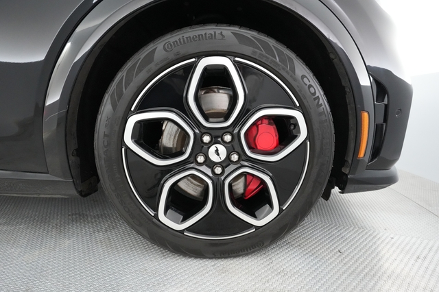 2022 Ford Mustang Mach-E