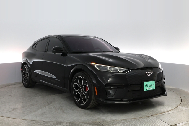 2022 Ford Mustang Mach-E