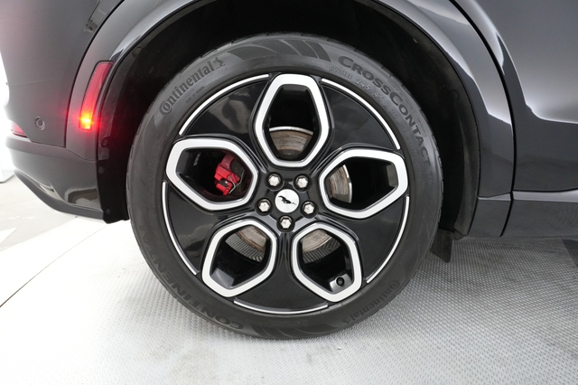 2022 Ford Mustang Mach-E