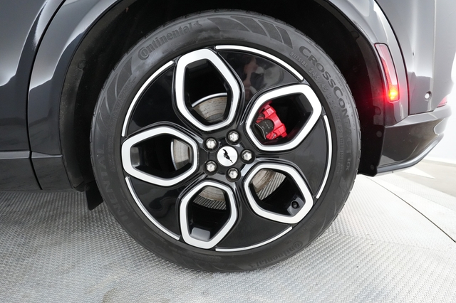 2022 Ford Mustang Mach-E