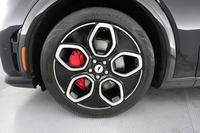 2022 Ford Mustang Mach-E