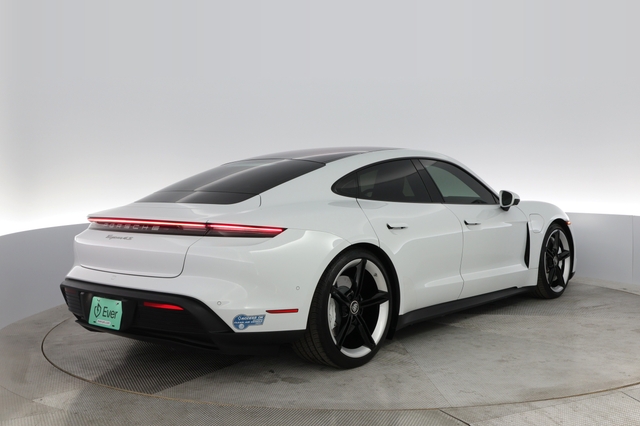 2020 Porsche Taycan