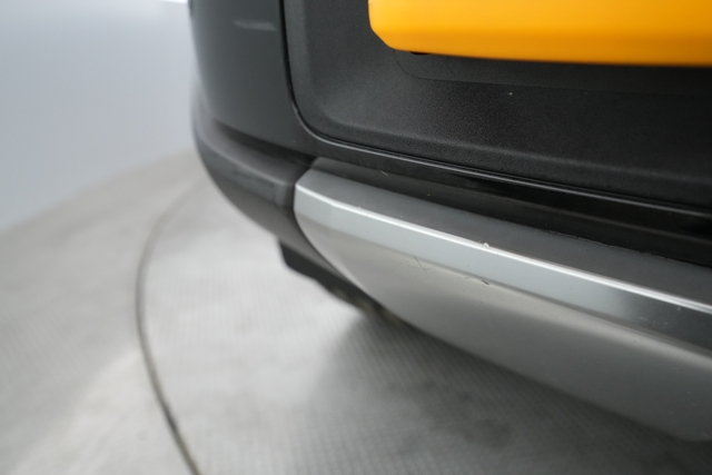 2022 Rivian R1S