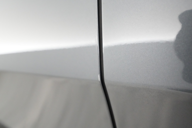 2022 Rivian R1S