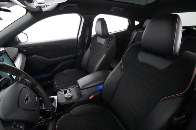 2022 Ford Mustang Mach-E