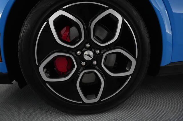 2022 Ford Mustang Mach-E