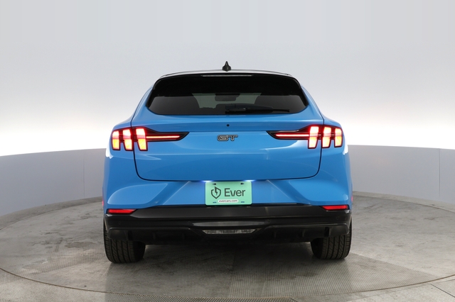 2022 Ford Mustang Mach-E