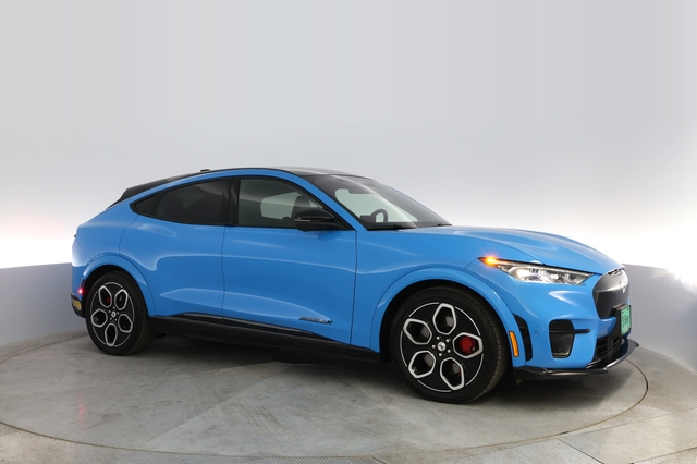 2022 Ford Mustang Mach-E