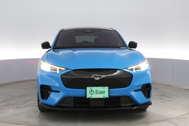 2022 Ford Mustang Mach-E