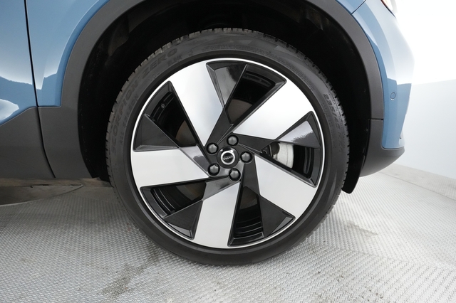 2023 Volvo C40 Recharge