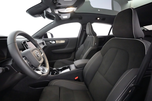 2023 Volvo C40 Recharge