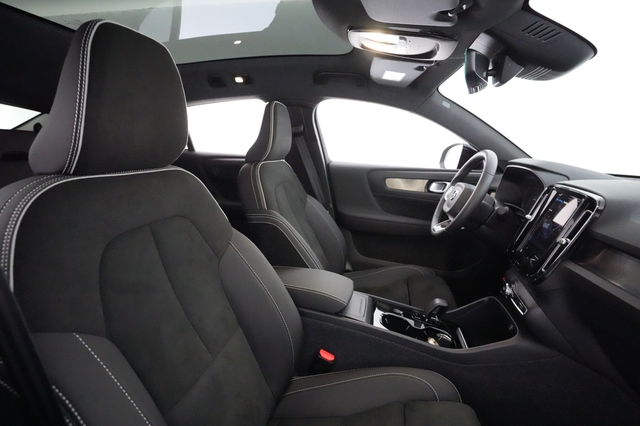 2023 Volvo C40 Recharge