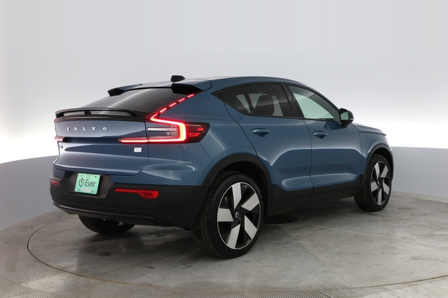 2023 Volvo C40 Recharge