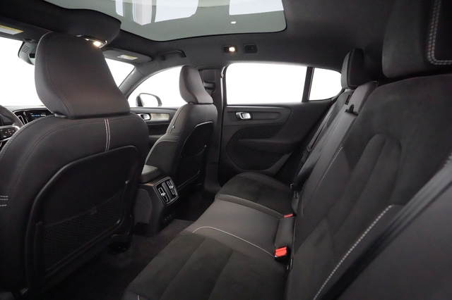 2023 Volvo C40 Recharge
