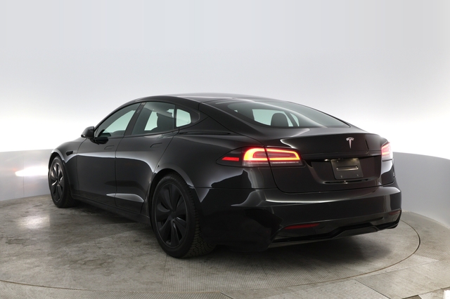 2022 Tesla Model S