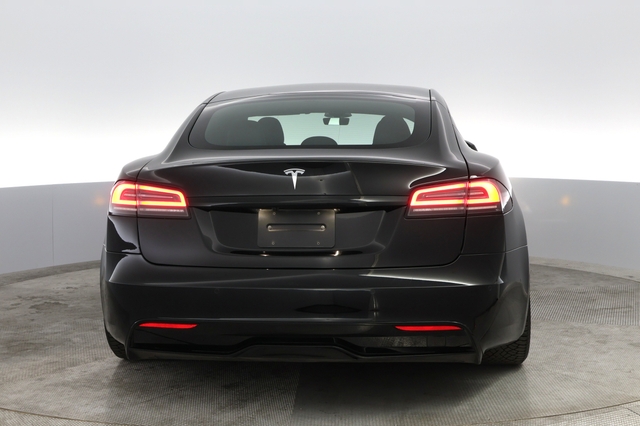 2022 Tesla Model S