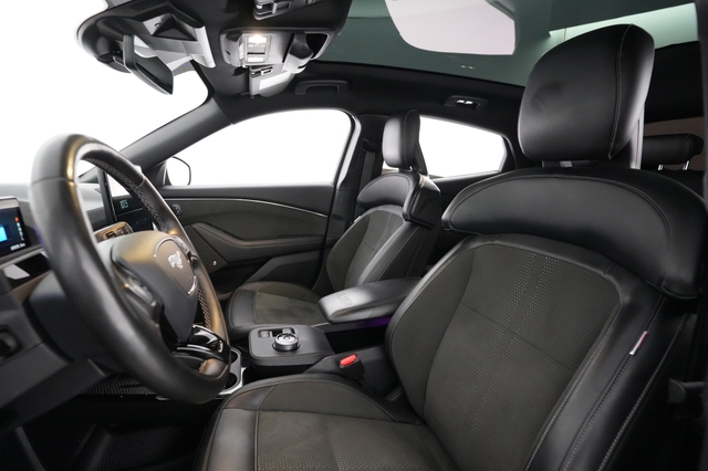 2021 Ford Mustang Mach-E