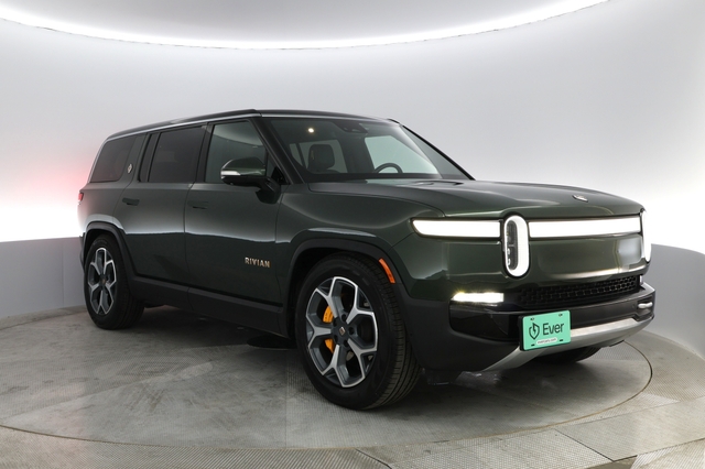 2023 Rivian R1S