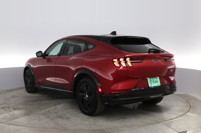 2021 Ford Mustang Mach-E