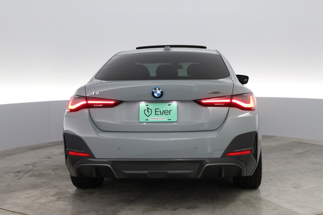 2024 BMW i4
