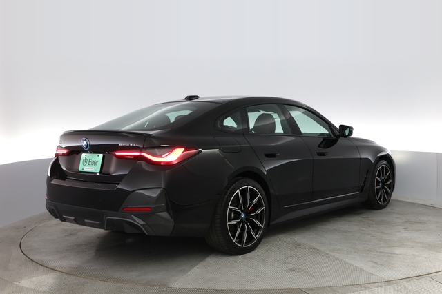 2023 BMW i4
