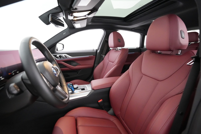 2023 BMW i4