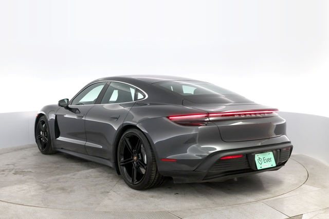 2021 Porsche Taycan