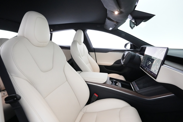 2022 Tesla Model S