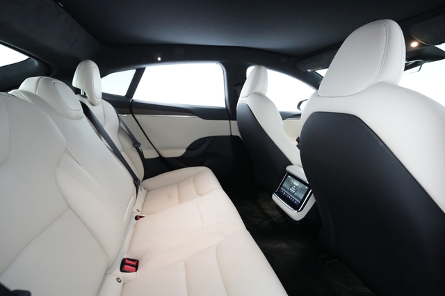 2022 Tesla Model S