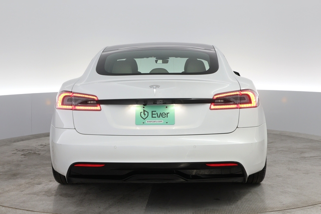 2022 Tesla Model S