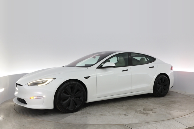 2022 Tesla Model S