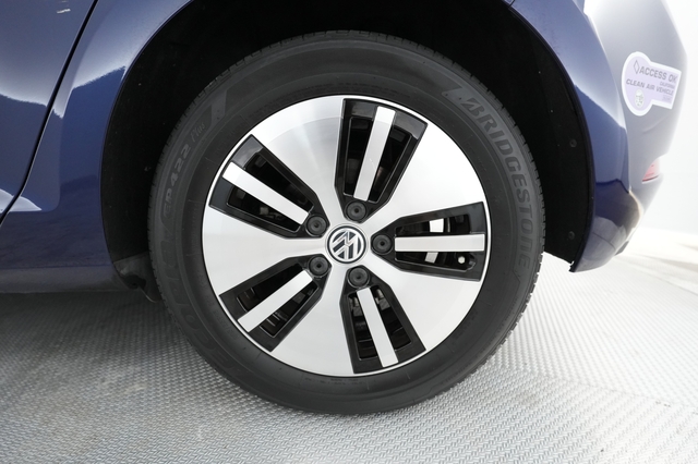 2019 Volkswagen e-Golf