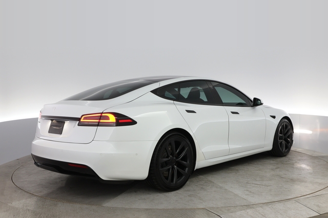 2022 Tesla Model S