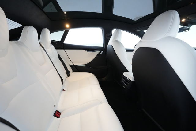 2020 Tesla Model S