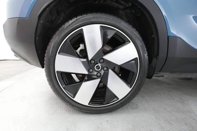 2023 Volvo C40 Recharge