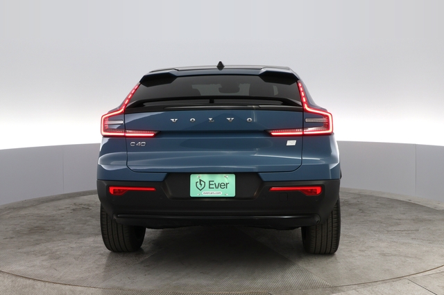 2023 Volvo C40 Recharge
